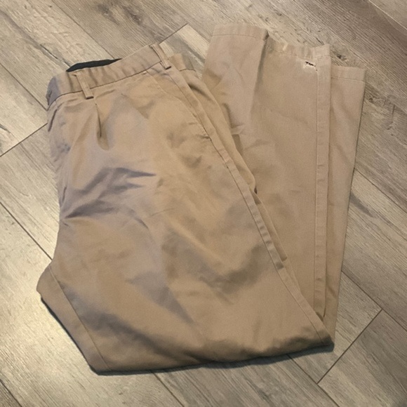 Croft & Barrow Men’s Dress Pants. Size 38X34. - Picture 1 of 6